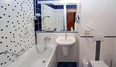 Vladimir Otel 3*